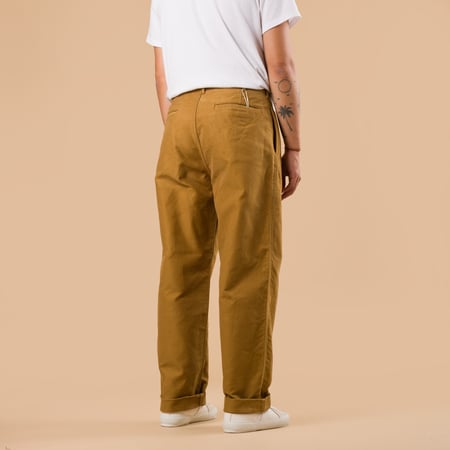 image flâneurs FOB FACTORY F0543 Moleskin Trousers Khaki de dos image flâneurs FOB FACTORY F0543 Moleskin Trousers Khaki de dos