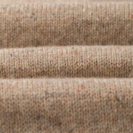 Image-Flâneurs_AW25 BEAMS PLUS  Knit Polo Nep 9G beige détail 2 Image-Flâneurs_AW25 BEAMS PLUS  Knit Polo Nep 9G beige détail 2