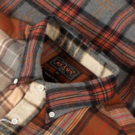 Image-Flâneurs_BEAMS PLUS /  BD Flannel Plaid Panel Brown_détail Image-Flâneurs_BEAMS PLUS /  BD Flannel Plaid Panel Brown_détail