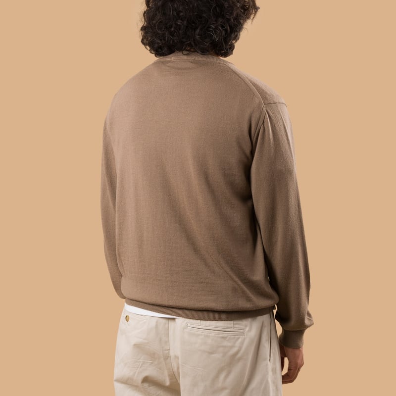 Image-Flâneurs_MOONCASTLE / 12G Wool Crew Neck Sand Beige_de-dos Image-Flâneurs_MOONCASTLE / 12G Wool Crew Neck Sand Beige_de-dos