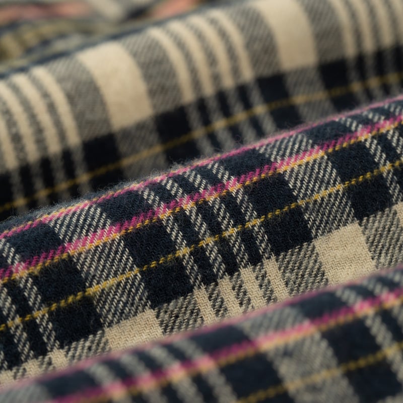 Image-Flâneurs_BEAMS PLUS / BD Classic Fit Indian Flannel Plaid Beige_detail Image-Flâneurs_BEAMS PLUS / BD Classic Fit Indian Flannel Plaid Beige_detail
