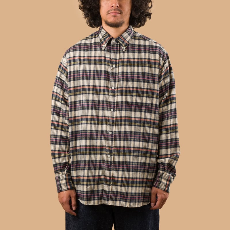 Image-Flâneurs_BEAMS PLUS / BD Classic Fit Indian Flannel Plaid Beige_de-face Image-Flâneurs_BEAMS PLUS / BD Classic Fit Indian Flannel Plaid Beige_de-face