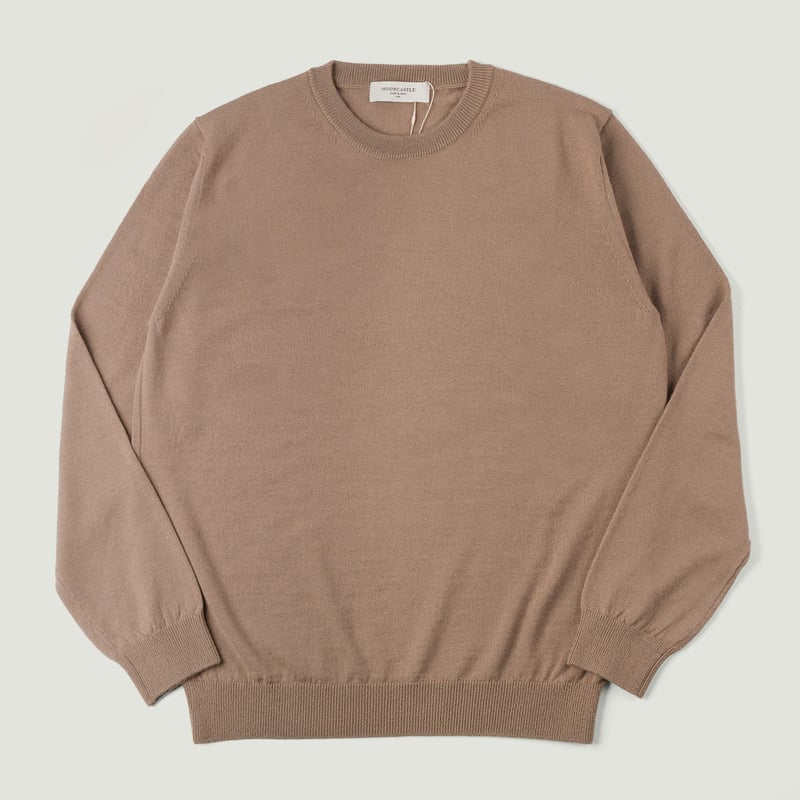Image-Flâneurs_MOONCASTLE / 12G Wool Crew Neck Sand Beige_Vignette Image-Flâneurs_MOONCASTLE / 12G Wool Crew Neck Sand Beige_Vignette